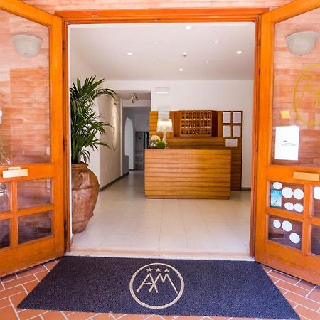 Hotel Mirella カスティリオーネ・デッラ・ペスカーイア エクステリア 写真